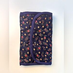 Handmade Quilted Cottagecore Floral Wallet – Navy Organizer